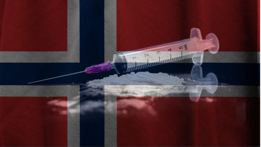 Norway Norwegian fossil fuel addiction oil and gas exporter drug dealer petroganda